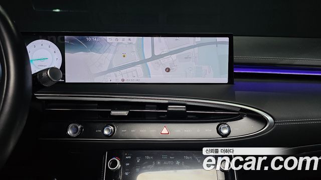 Genesis GV70 2.5T Gasoline AWD 2025 — фото 14