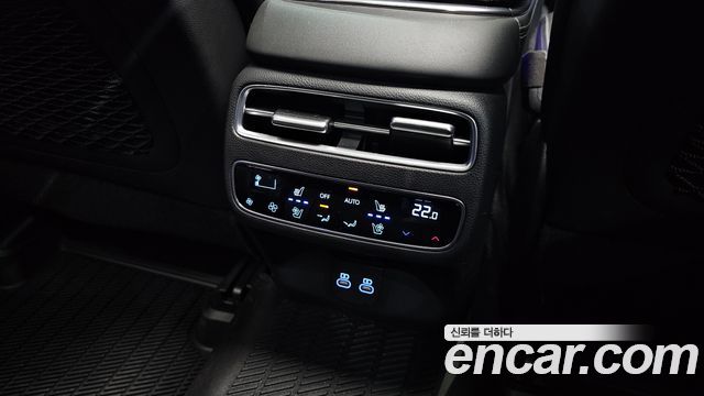 Genesis GV70 2.5T Gasoline AWD 2025 — фото 18