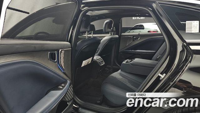Kia K8 Hybrid Signature 2025 — фото 12