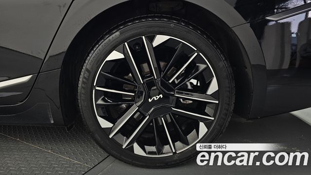 Kia K8 Hybrid Signature 2025 — фото 21