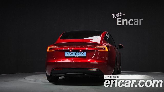 Tesla Model 3 Long Range AWD 2024 — фото 4