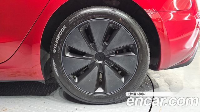 Tesla Model 3 Long Range AWD 2024 — фото 21