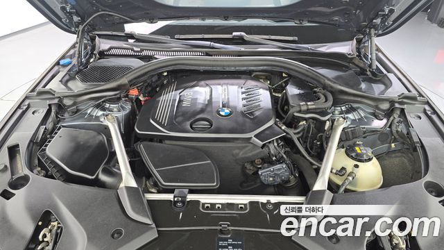 BMW 5 Series (G30) 520d xDrive M Sport Package Plus 2018 — фото 6