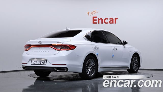 Hyundai Grandeur Hybrid (IG) Exclusive 2019 — фото 2
