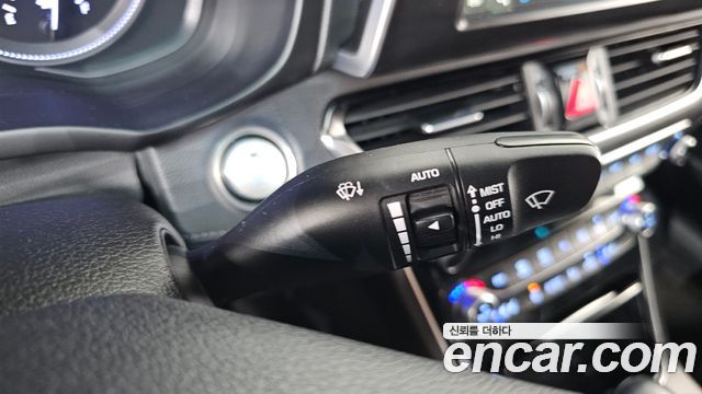Hyundai Grandeur Hybrid (IG) Exclusive 2019 — фото 29