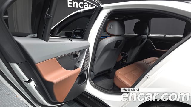 BMW i5 (G60) M60 xDrive 2024 — фото 32