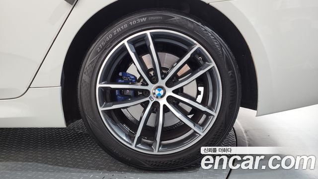 BMW 5 Series (G30) 520i M Sport 2022 — фото 27
