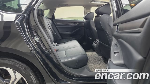 Honda Accord (X) 1.5 Turbo 2018 — фото 11