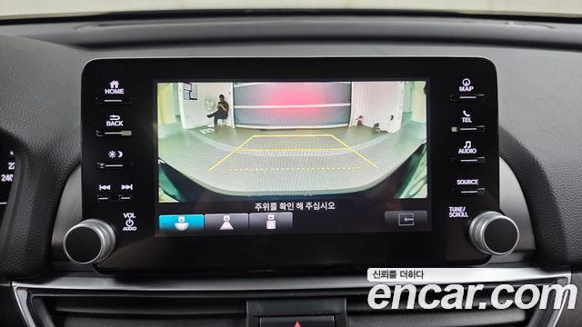 Honda Accord (X) 1.5 Turbo 2018 — фото 15