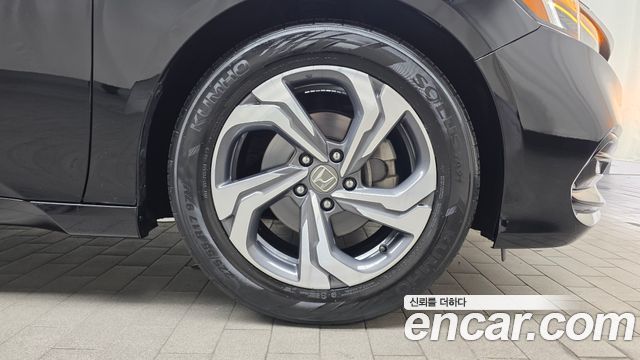 Honda Accord (X) 1.5 Turbo 2018 — фото 21