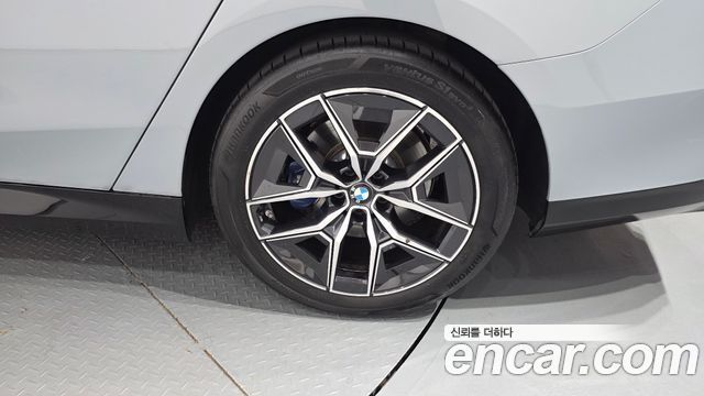 BMW 5 Series (G60) 520i M Sport 2025 — фото 21