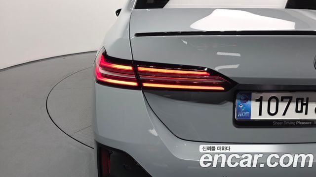 BMW 5 Series (G60) 520i M Sport 2025 — фото 23