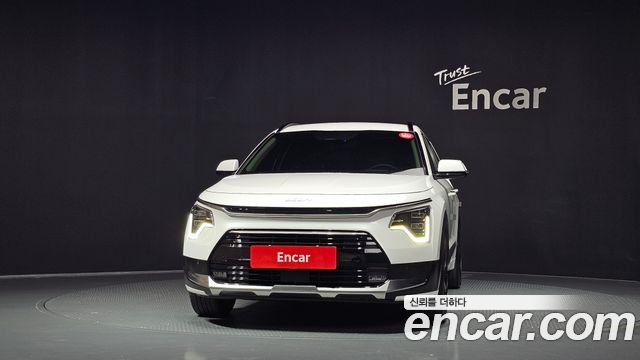 Kia Niro Signature 2022 — фото 3
