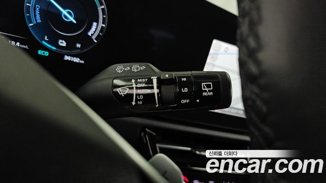 Kia Niro Signature 2022 — фото 30