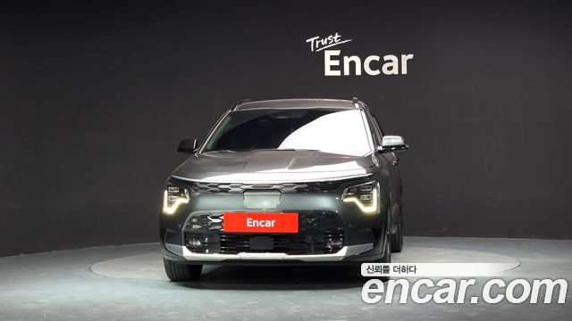 Kia Niro EV Earth 2024 — фото 3