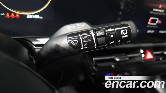 Kia Niro EV Earth 2024 — фото 20