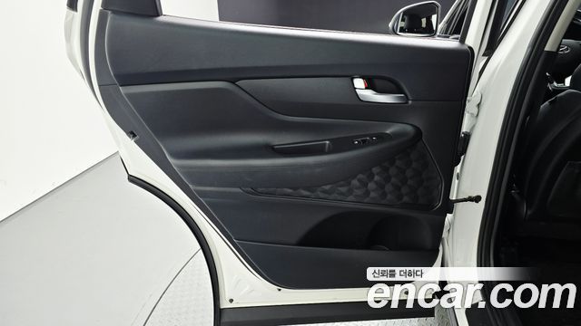 Hyundai Santa Fe Diesel 2.2 2WD Exclusive 2022 — фото 25