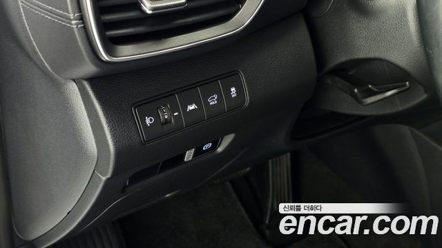 Hyundai Santa Fe Diesel 2.2 2WD Exclusive 2022 — фото 30
