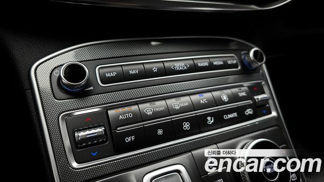 Hyundai Santa Fe Diesel 2.2 2WD Exclusive 2022 — фото 32