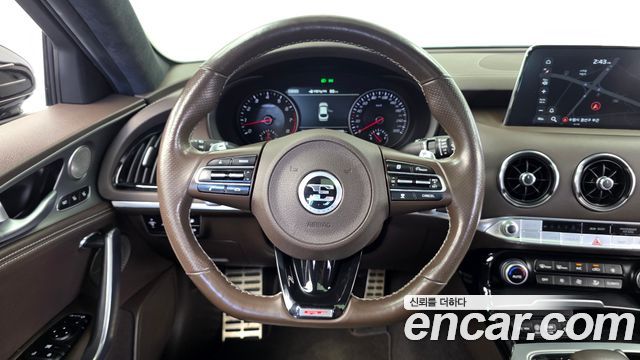 Kia Stinger 3.3 Turbo 2WD GT 2020 — фото 13