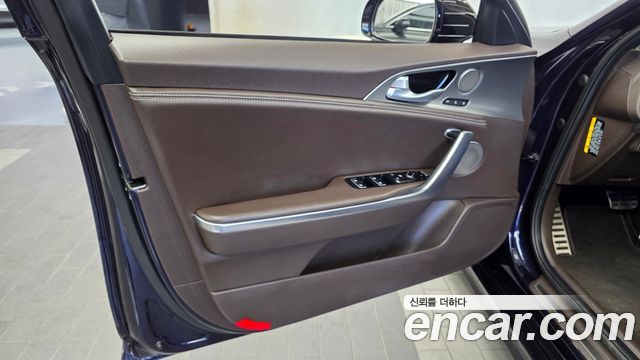 Kia Stinger 3.3 Turbo 2WD GT 2020 — фото 24
