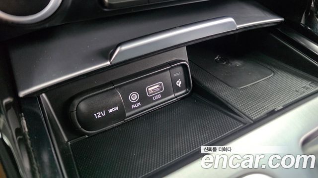 Kia Stinger 3.3 Turbo 2WD GT 2020 — фото 28