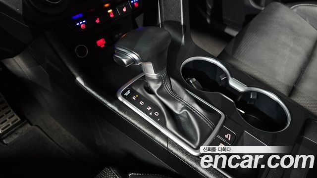 Kia Sportage The Bold Diesel 2.0 2WD Prestige 2020 — фото 9