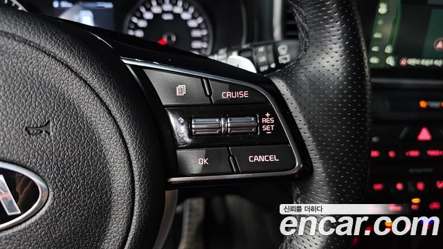 Kia Sportage The Bold Diesel 2.0 2WD Prestige 2020 — фото 16