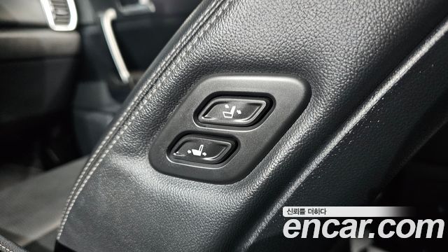 Kia Sportage The Bold Diesel 2.0 2WD Prestige 2020 — фото 19