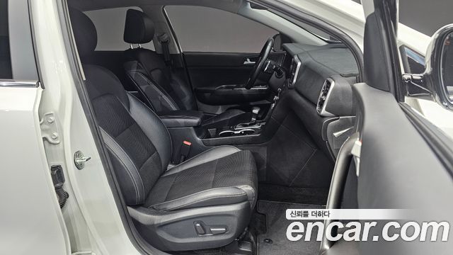 Kia Sportage The Bold Diesel 2.0 2WD Prestige 2020 — фото 26