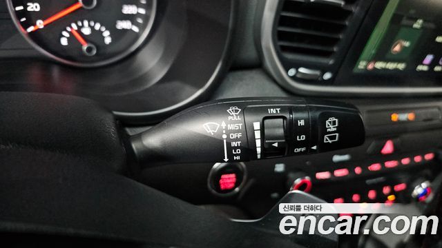 Kia Sportage The Bold Diesel 2.0 2WD Prestige 2020 — фото 28