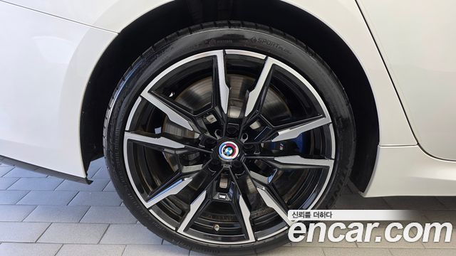 BMW 8 Series (G15) M850i xDrive Gran Coupe 2022 — фото 5