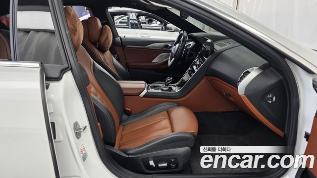 BMW 8 Series (G15) M850i xDrive Gran Coupe 2022 — фото 11