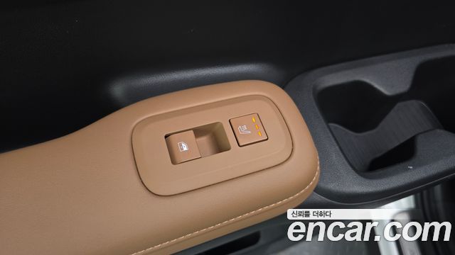 Hyundai Santa Fe (MX5) HEV 1.6 2WD Calligraphy 2024 — фото 19