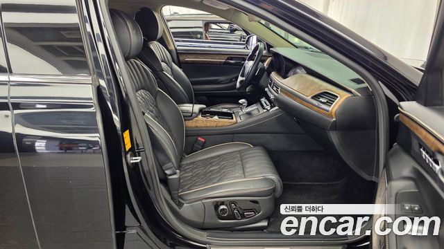 Genesis G90 5.0 AWD Limousine Prestige 2019 — фото 11