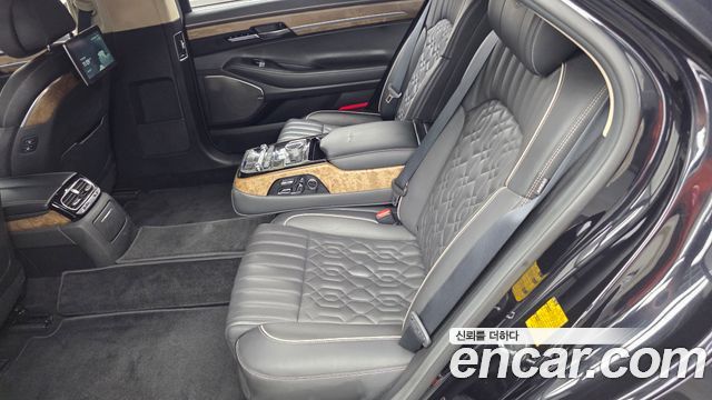 Genesis G90 5.0 AWD Limousine Prestige 2019 — фото 26