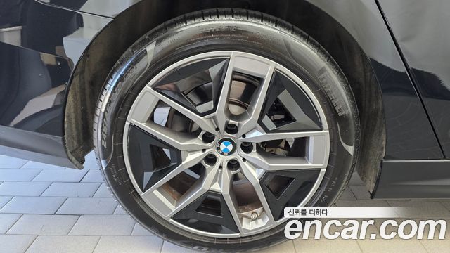 BMW 5 Series (G60) 520i 2024 — фото 5