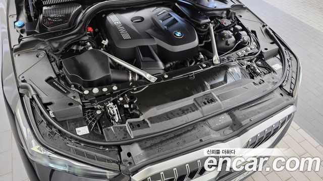 BMW 5 Series (G60) 520i 2024 — фото 6