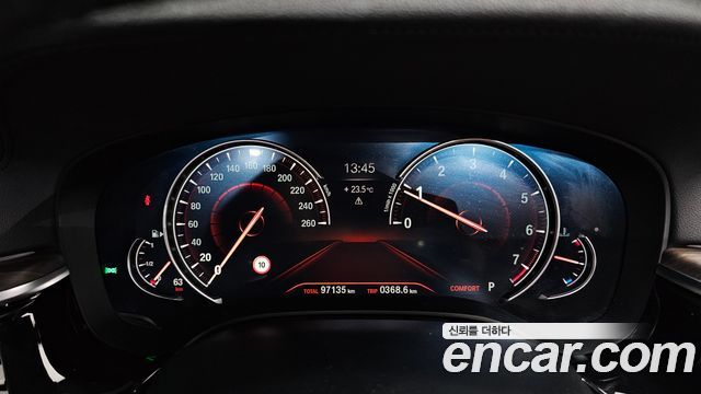 BMW 5 Series (G30) 530i xDrive M Sport Package Plus 2018 — фото 8