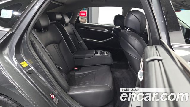 Genesis G80 3.3 GDI AWD Prestige 2019 — фото 12