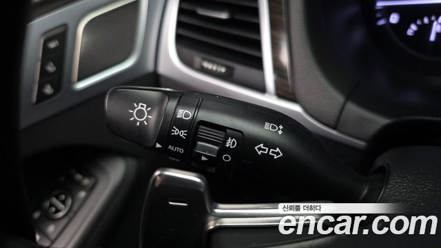 Genesis G80 3.3 GDI AWD Prestige 2019 — фото 20