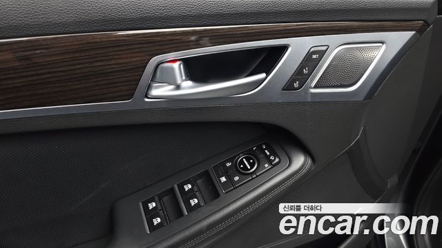Genesis G80 3.3 GDI AWD Prestige 2019 — фото 29