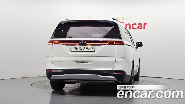 Kia Carnival (IV) Gasoline 9-Seater Prestige 2023 — фото 4