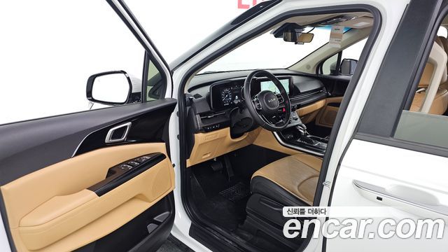 Kia Carnival (IV) Gasoline 9-Seater Prestige 2023 — фото 10