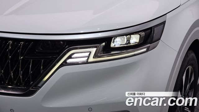 Kia Carnival (IV) Gasoline 9-Seater Prestige 2023 — фото 22