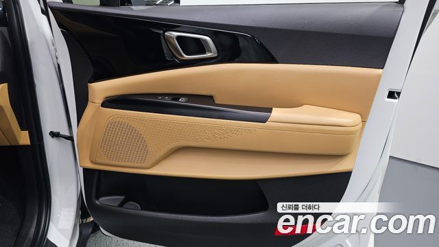 Kia Carnival (IV) Gasoline 9-Seater Prestige 2023 — фото 24
