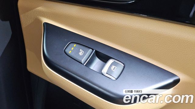 Kia Carnival (IV) Gasoline 9-Seater Prestige 2023 — фото 30