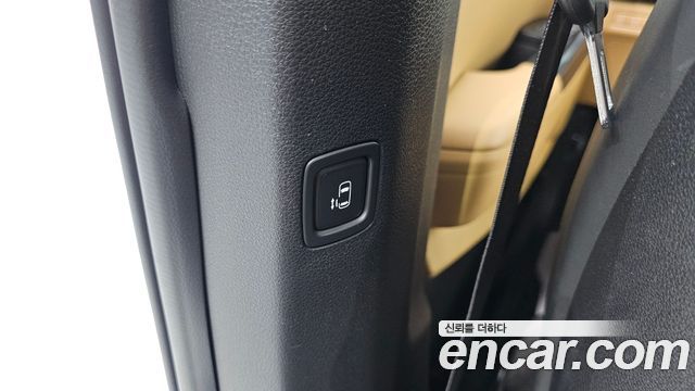 Kia Carnival (IV) Gasoline 9-Seater Prestige 2023 — фото 31