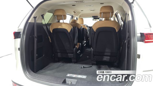 Kia Carnival (IV) Gasoline 9-Seater Prestige 2023 — фото 35