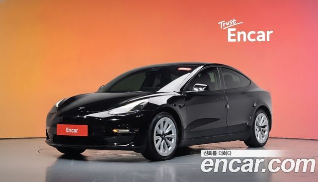 Tesla Model 3 Long Range AWD